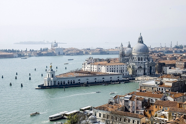 Escola da Cidade promove aula sobre a Bienal de Veneza - Imagem de Destaque