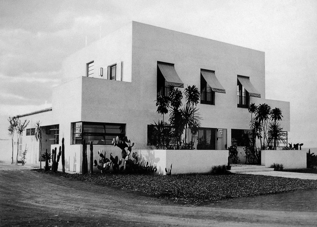 Clássicos da Arquitetura: Casa Modernista da Rua Santa Cruz / Gregori Warchavchik - Casas, Fachada