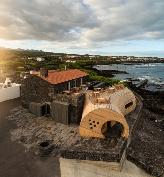 Cella Bar / FCC Arquitectura + Paulo Lobo - Extension, Facade, Arch, Coast