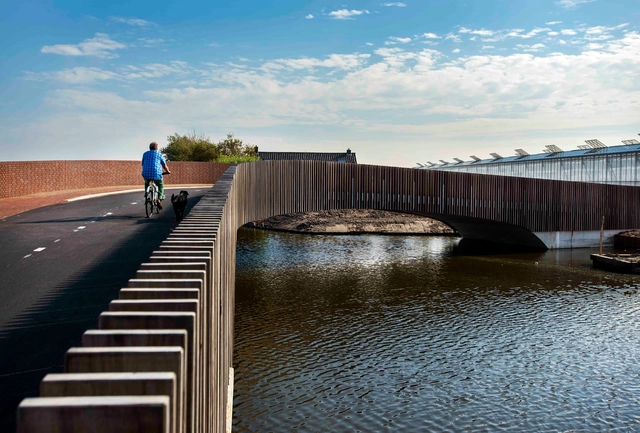 Ponte dos Morcegos / NEXT architects - Passarela
