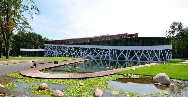 Hotel Narvil / KM Rubaszkiewicz - Hoteles