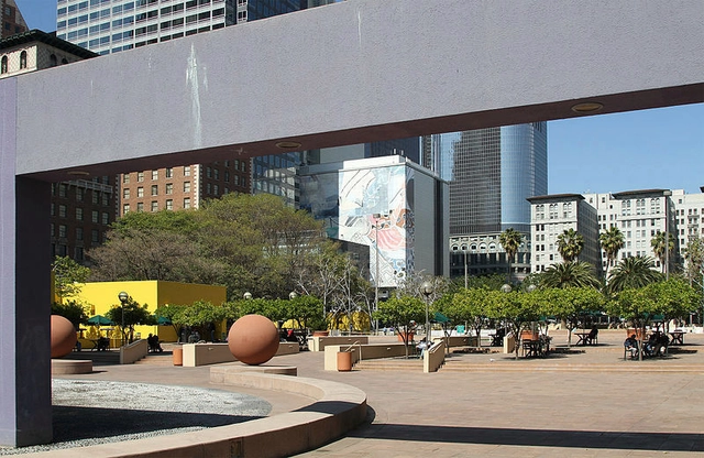 10 Compete to Revitalize Los Angeles’ Oldest Park - Featured Image