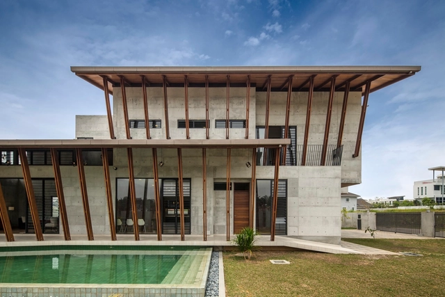 Casa Sepang / Eleena Jamil Architect - Casas