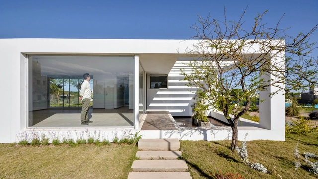Casa Belavista / Agustín Lozada - Casas