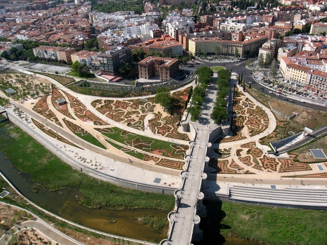 Madrid Río Wins Harvard's Veronica Rudge Green Prize in Urban Design  - Featured Image