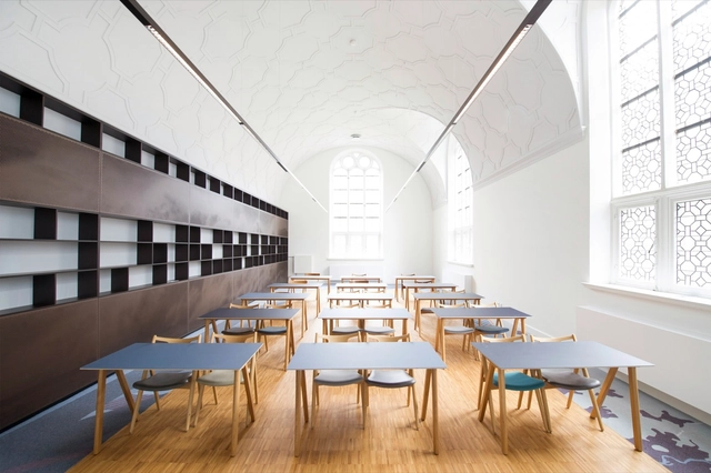A Antiga Biblioteca / BK. architecten + Stephanie Gieles Interieurontwerp + KREUK architectuur - Renovação