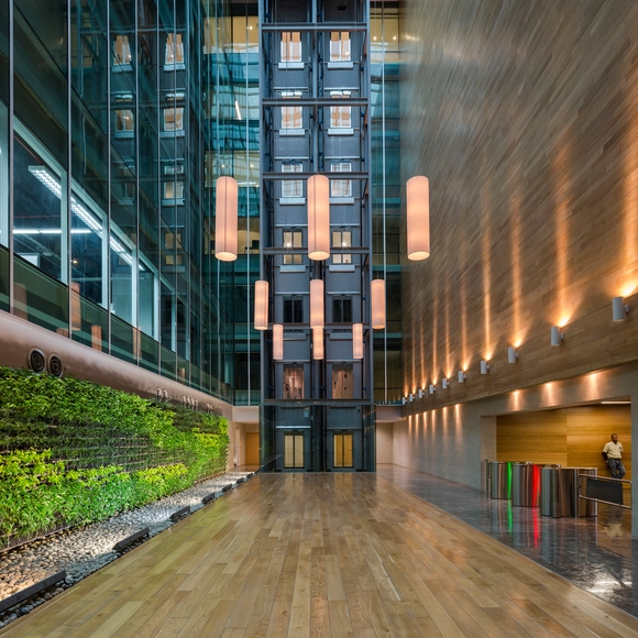 Torre Argos / Arango+ - Edificio De Oficinas