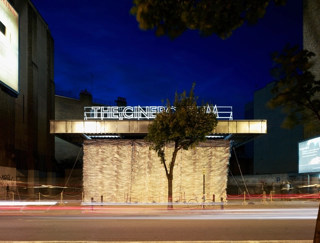 El Cineroleum / Assemble - Otras Estructuras