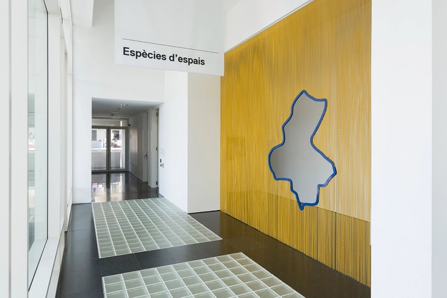 Reinterpretación del inventario de Georges Perec "Especies de Espacios" en MACBA  - Arte Y Arquitectura