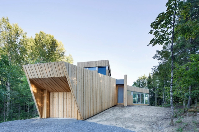 Casa en Lac Grenier / Paul Bernier - Casas