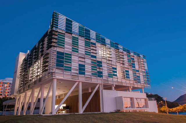Núcleo de Estudos em Água e Biomassa  / Oficina de Arquitetos - Instituto, Fachada