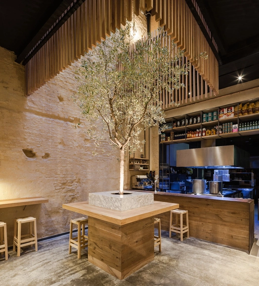 Restaurante Perro Viejo / Donaire Arquitectos - Remodelação