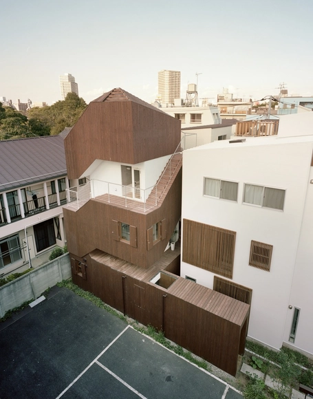 日本双螺旋结构住宅 / Onishimaki + Hyakudayuki Architects - 独立住宅