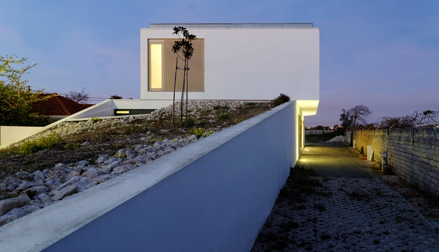 Casa BLS / M2.senos - Casas