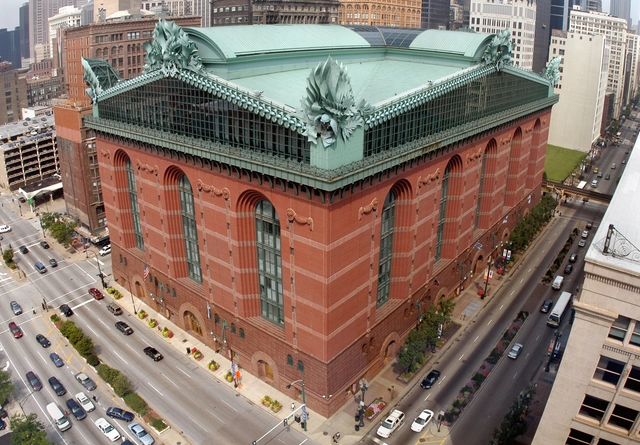 Chicago's Overlooked Postmodern Architecture - Featured Image