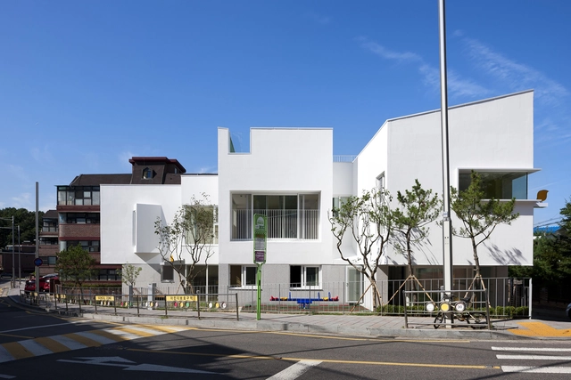 Escola Dodam / D.LIM architects - Jardim De Infância