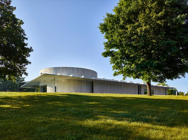 蒙茅斯战场州立公园游客中心 / ikon.5 architects - 游客中心