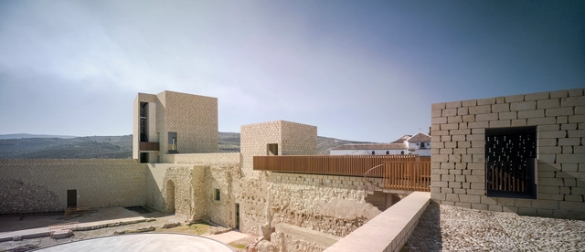 Restauración Castillo de Baena / José Manuel López Osorio - Patrimonio, Fachada