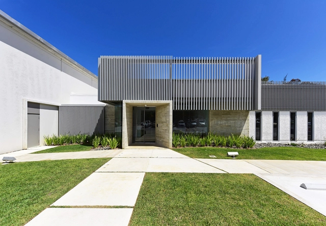 SARCO / HACEDOR:MAKER/arquitectos - 适应性利用