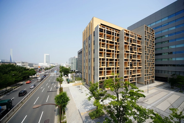 Mokuzaikaikan / Nikken Sekkei - Edificio De Oficinas