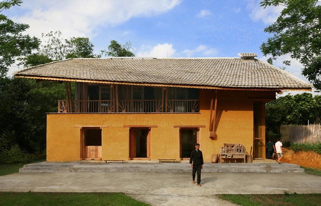 Alojamento e Residência Comunitária Nam Dam / 1+1>2 Architects - Centro Comunitário