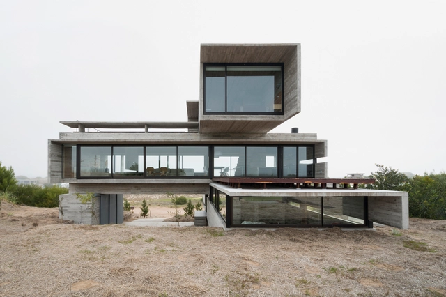 Casa Golf / Luciano Kruk Arquitectos - Casas, Fachada