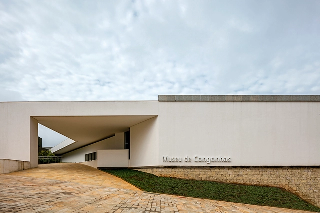 Museo de Congonhas / Gustavo Penna Arquiteto e Associados - Museo