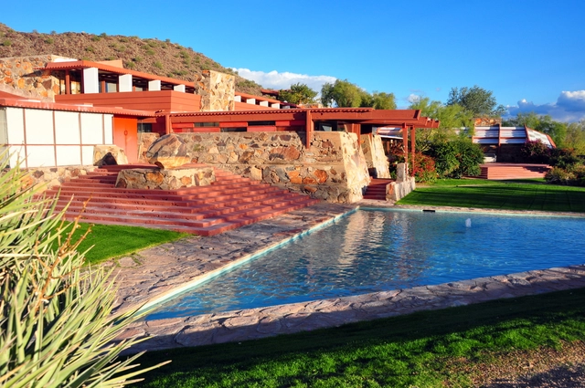 Frank Lloyd Wright School of Architecture Raises Over $2 Million in Path for Independence - Featured Image