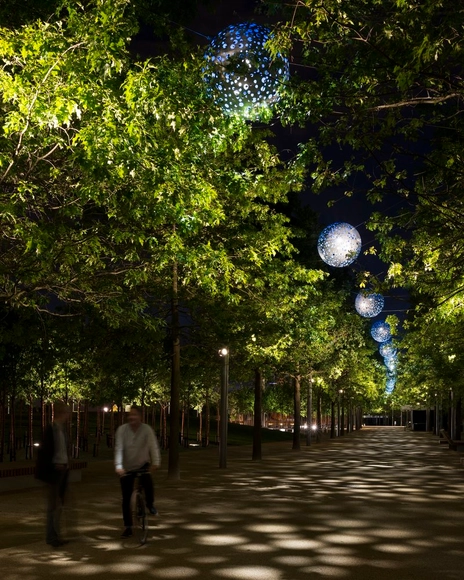 Ganador del Premio al Mérito IALD 2015: Iluminación diversa en la parte sur del Parque Olímpico Queen Elizabeth  - Iluminacion
