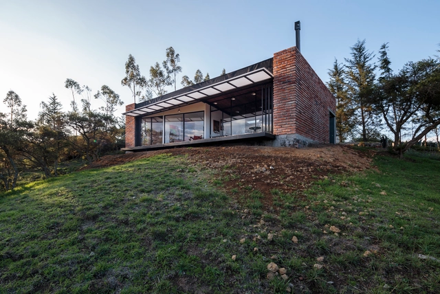 Casa El Guarango / Bernardo Bustamante - Casas