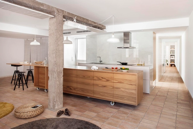 L’Àtic Vernacle / El fabricante de espheras - Interiores De Apartamentos