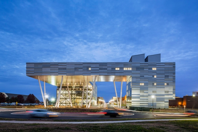 Interview with Enrique Norten: "Architecture is Not a Competition of Strange Objects" - Featured Image
