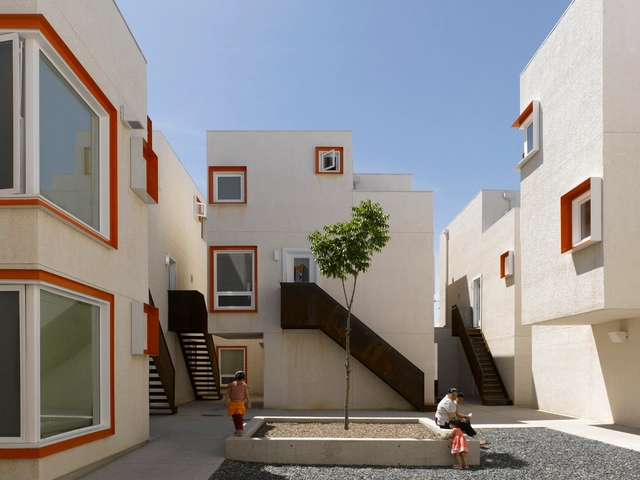 Cuando el diseño de vivienda social falla: los errores del proyecto Center Village en Winnipeg - Imagen Principal