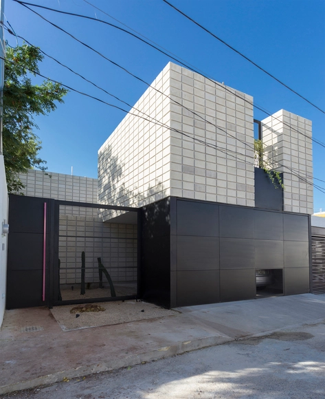 Casa La Chaya / EURK - Casas