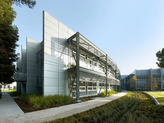 The Avant-Garde of Adaptive Reuse: How Design For Deconstruction is Reinventing Recycling - Featured Image