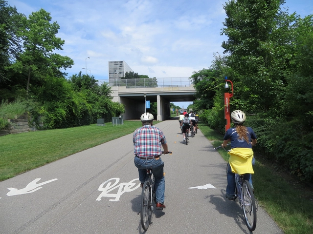 Cómo Detroit pasó de ser la capital automotriz de EE.UU. a la ciudad con más viajes en bicicleta - Imagen Principal