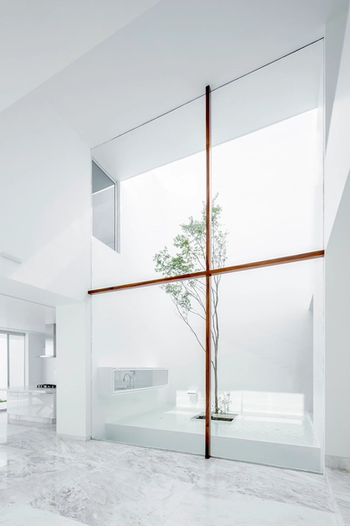 Casa V / Abraham Cota Paredes Arquitectos - Casas
