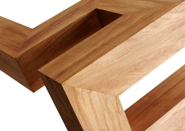 Exposição "distância(s)" reúne obras do escultor Pedro Léger em Lisboa - Imagem de Destaque