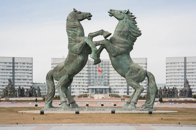 As contradições da construção civil na China pelas lentes de Raphael Olivier - Imagem de Destaque