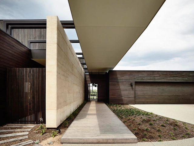 宁静的海滨别墅  / Wolveridge Architects - 独立住宅