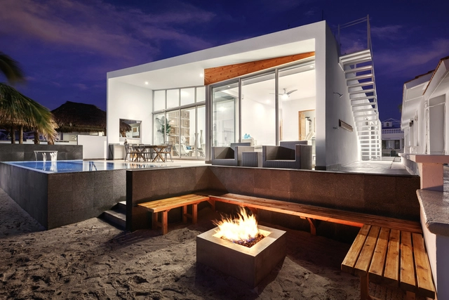 Casa MRE / Imativa Arquitectos - Casas, Patio, Fachada, Mesas