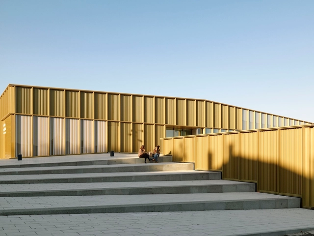 Centro Cultural en Saint-Germain-lès-Arpajon / Ateliers O-S architectes - Centro Cultural