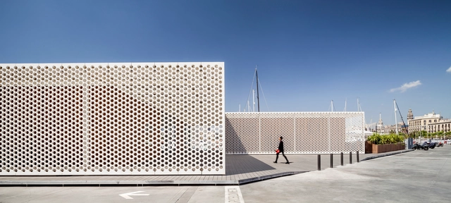 Marina Port Vell / SCOB - Interiores De Oficina, Fachada