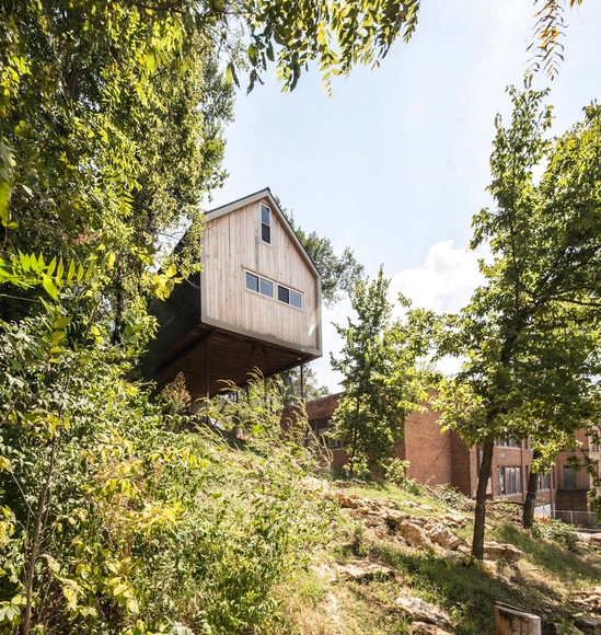 MadHouse / LIONarchitecture - Casas