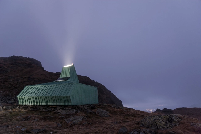Refugio Caltun / Archaeus - Arquitectura Deportiva
