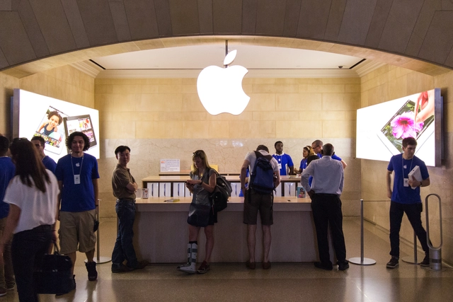 Apple Wins 2016 New York Landmarks Conservancy Chairman's Award - Featured Image
