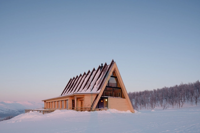 孤独小餐馆 / Murman Architects - 餐厅