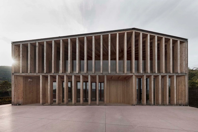 Nueva Vivienda Social Caltron / Mirko Franzoso - Centro Comunitario