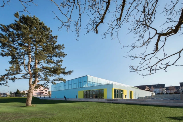 Centro deportivo Neumatt / Evolution Design - Gimnasio