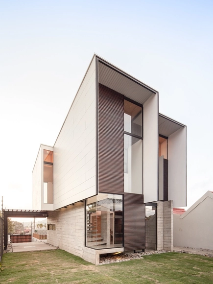 Casa en El Sesteo / Arkosis - Casas